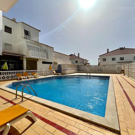 Albufeira Central 3 With Pool By Homing Bagian luar foto