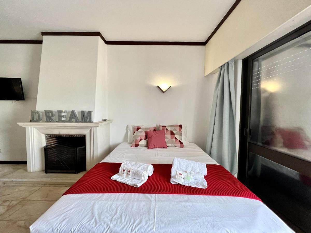 Albufeira Central 3 With Pool By Homing Bagian luar foto