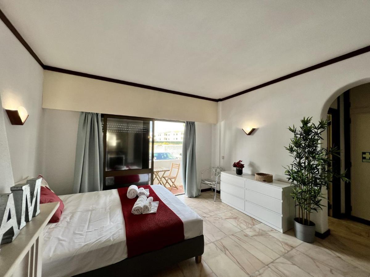 Albufeira Central 3 With Pool By Homing Bagian luar foto