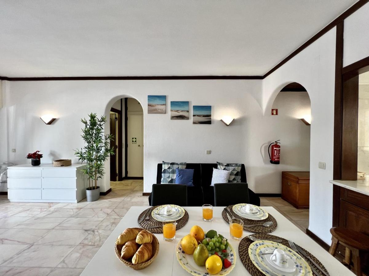 Albufeira Central 3 With Pool By Homing Bagian luar foto