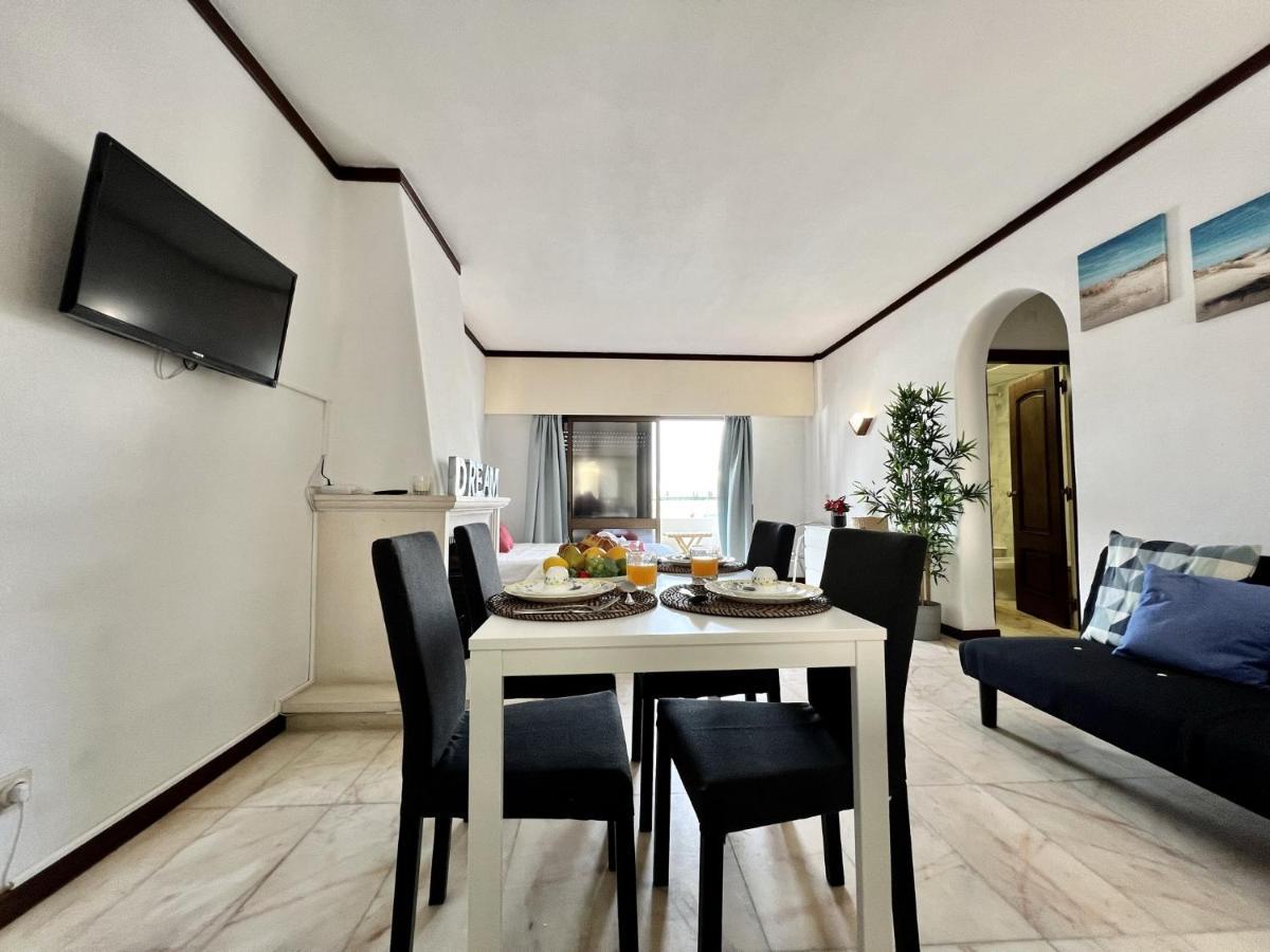 Albufeira Central 3 With Pool By Homing Bagian luar foto