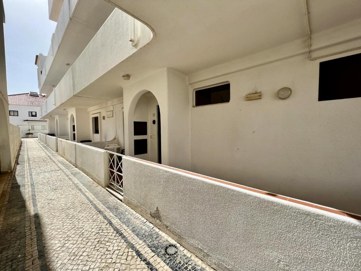 Albufeira Central 3 With Pool By Homing Bagian luar foto